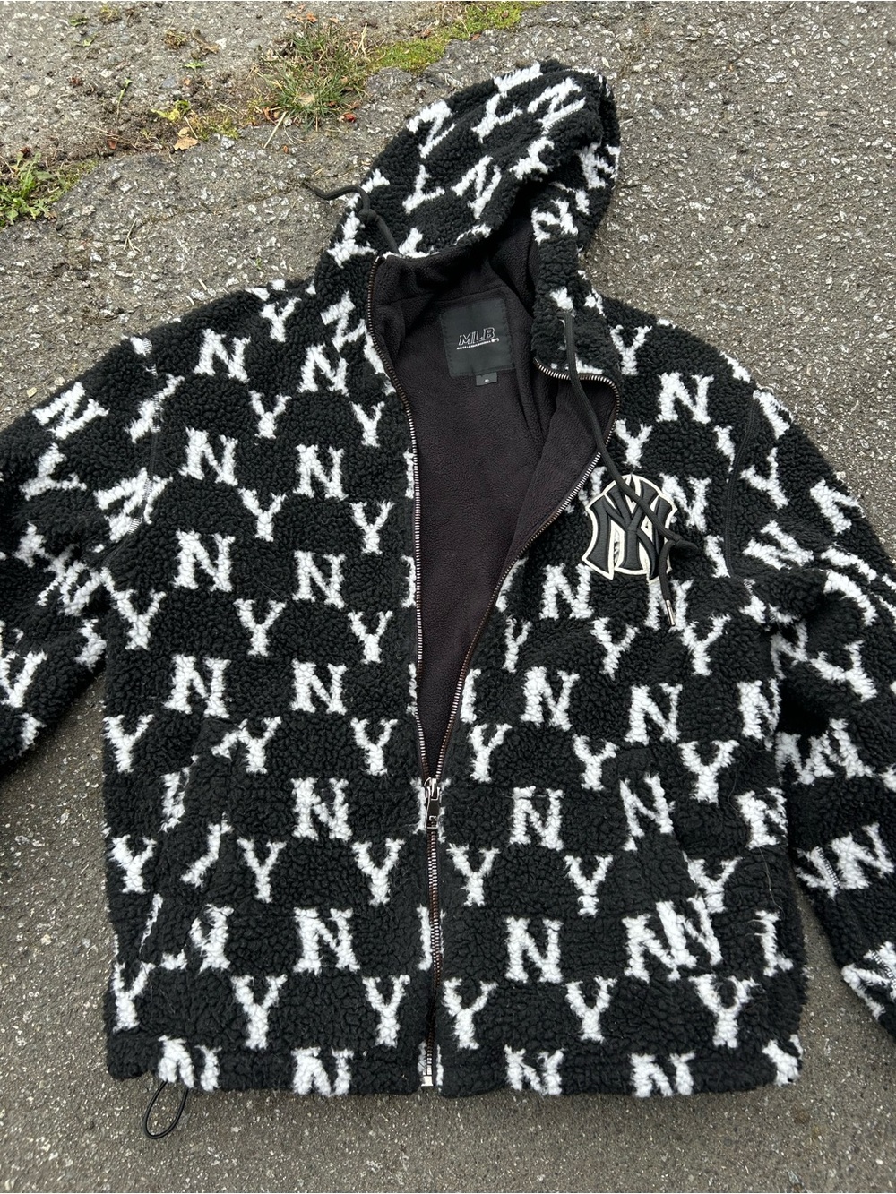 MLB New York Black & White Logo Sherpa Zip-Up Hoodie XL